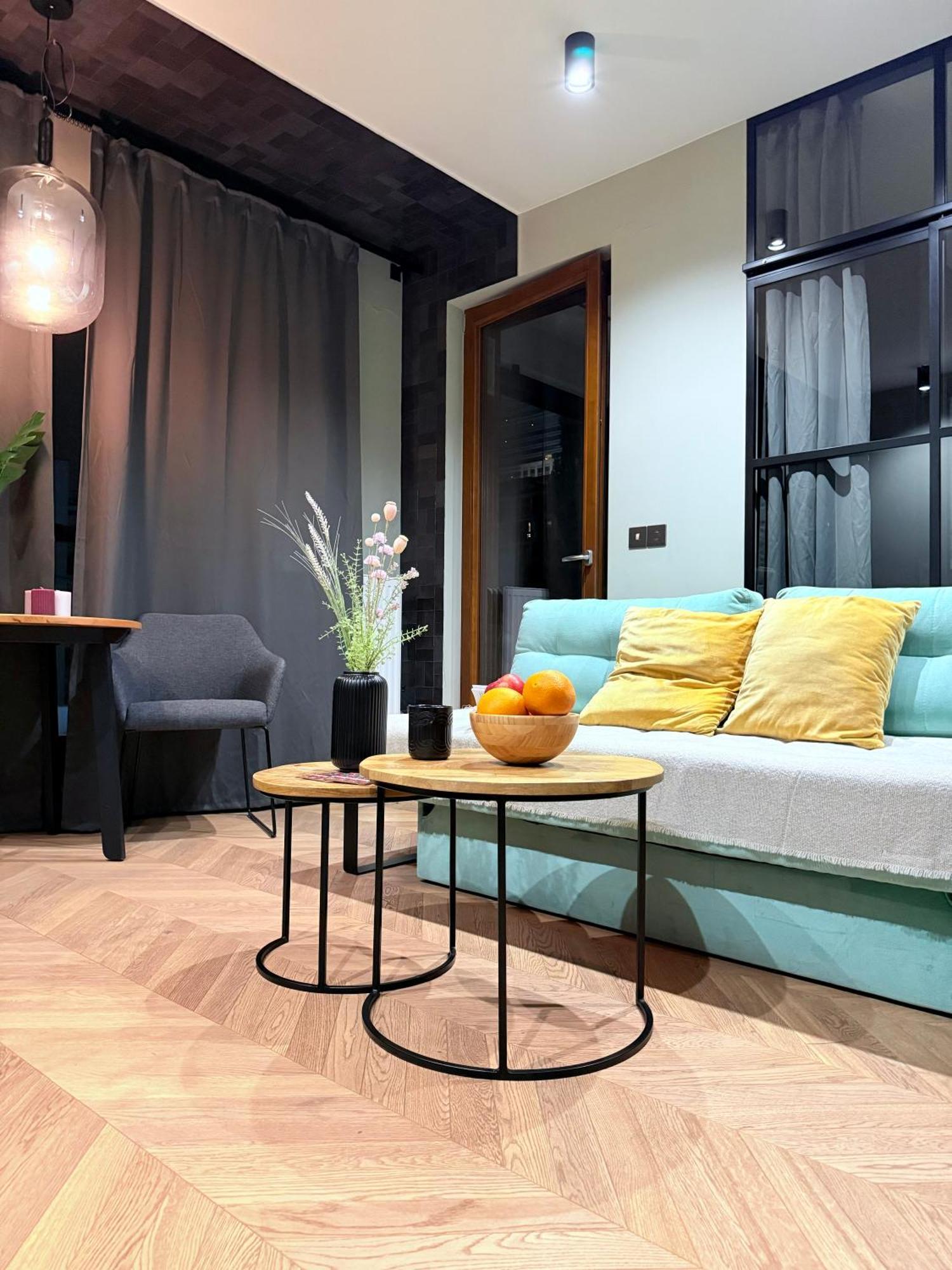 Grzybowska Spot Apartament Warszawa